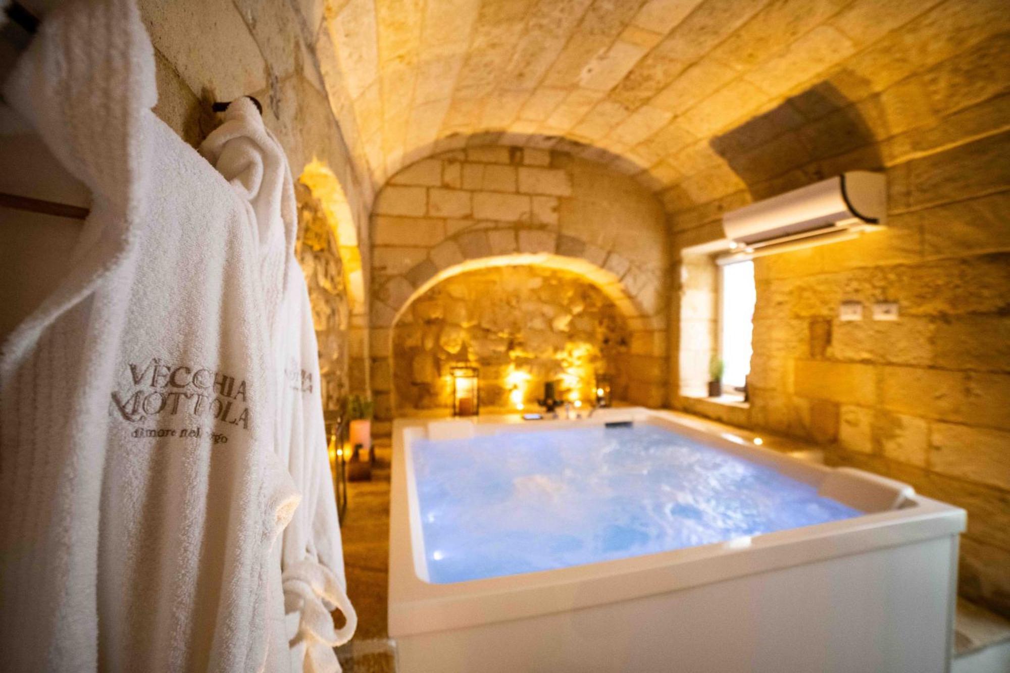 Vecchia Mottola Wellness Hotel Exterior photo