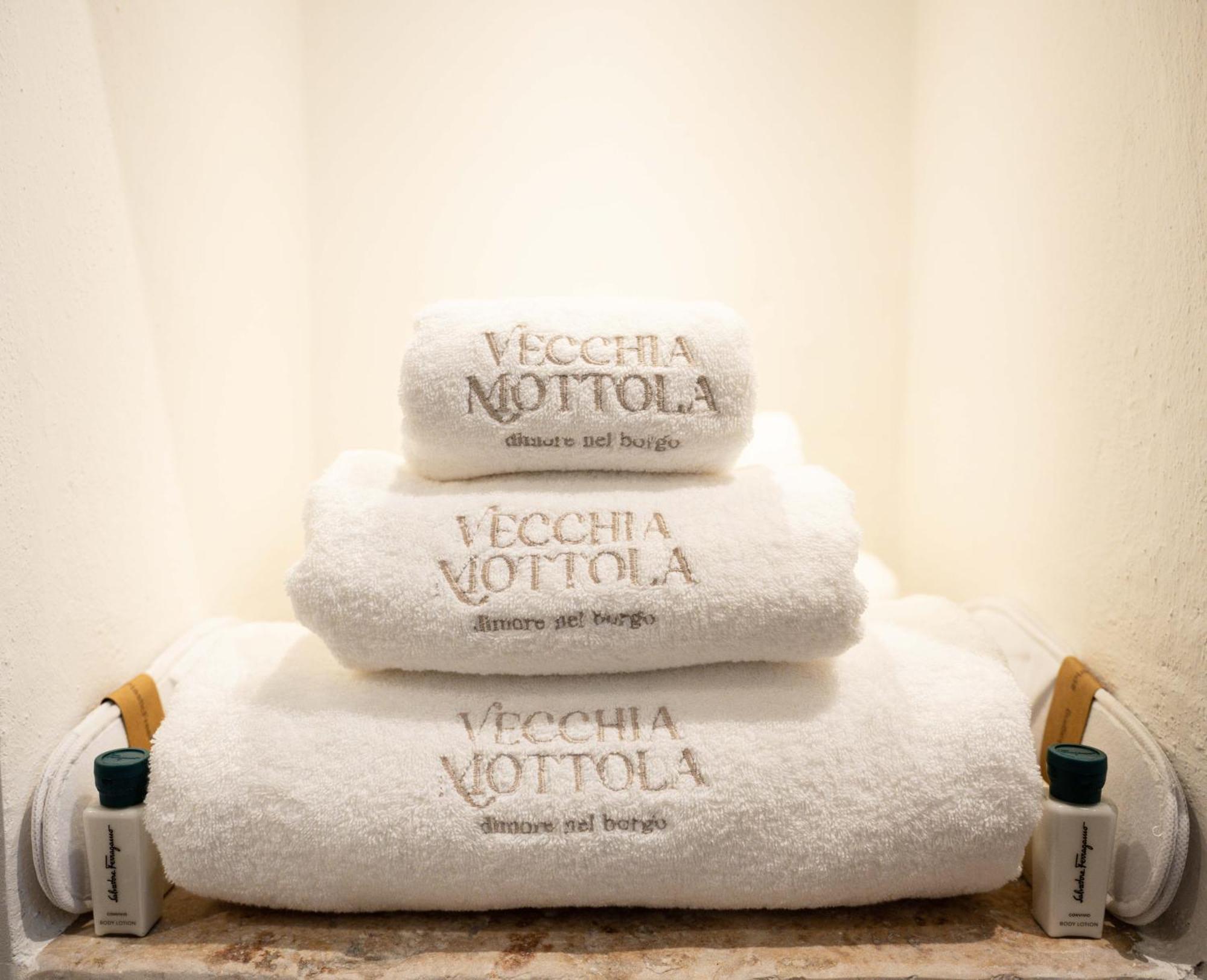 Vecchia Mottola Wellness Hotel Exterior photo